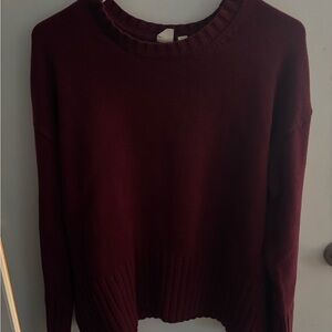 24/7 Split-hem GAP Women's Deep Red Crew Neck Sweater